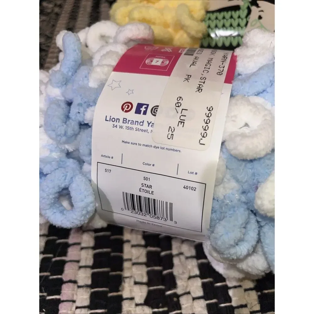 2 Lion Brand Yarns Off The Hook 3.5oz‎ King's Crown Yellow Polyester 157 & Star